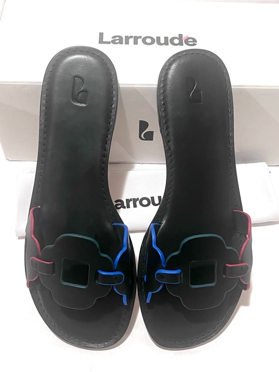 Larroude Shoes - Larroude Margherita Leather Slide Sandal Black Size 10